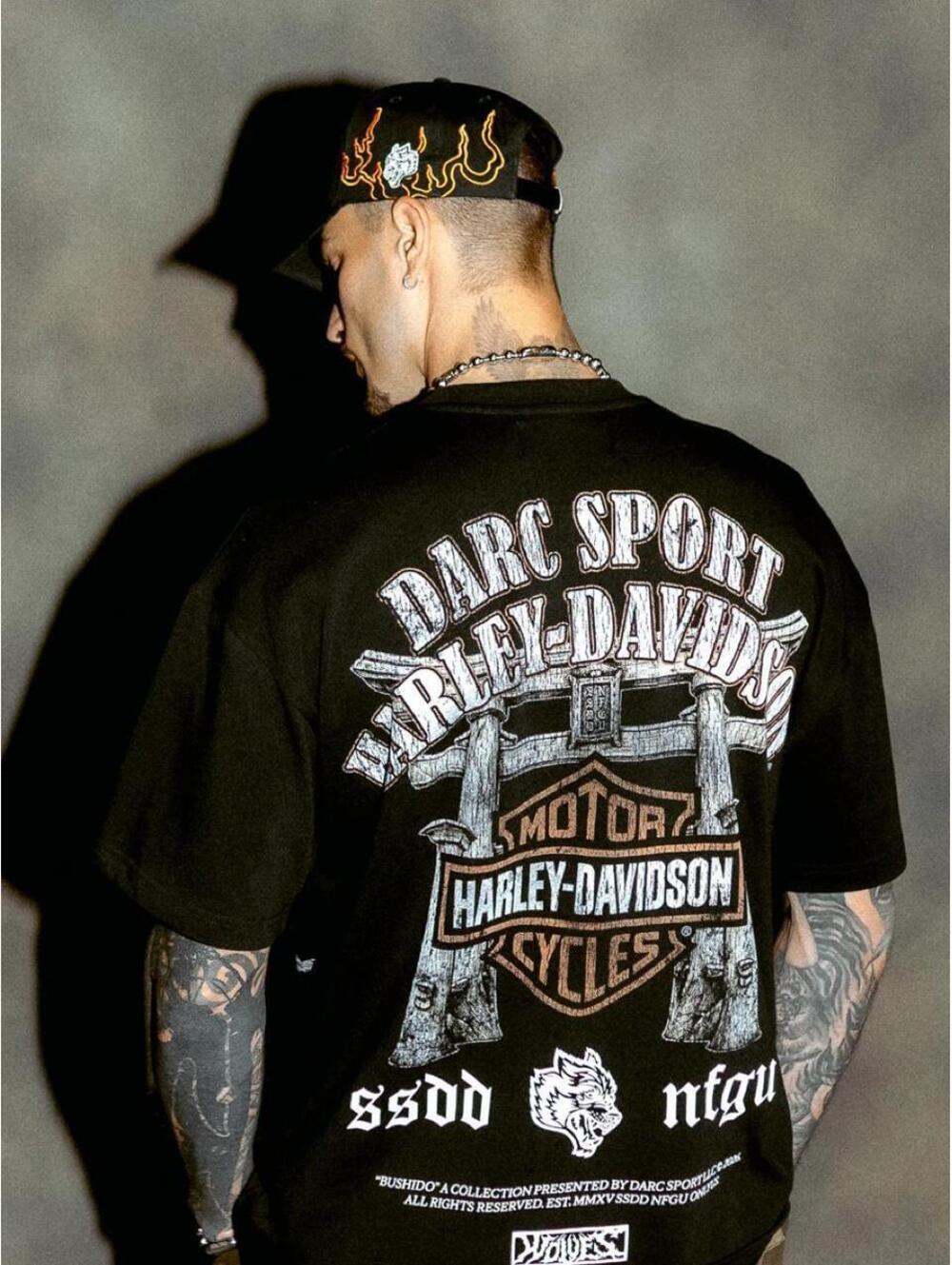 Darc Sport x HD x Bushido x MORI BLOSSOM PREMIUM TEE IN BLACK. SIZE XL